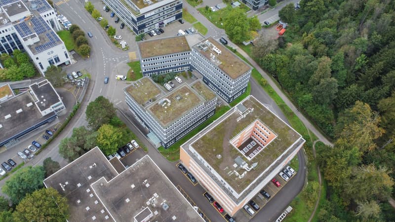 Ready-to-occupy offices in Dättwil (4)