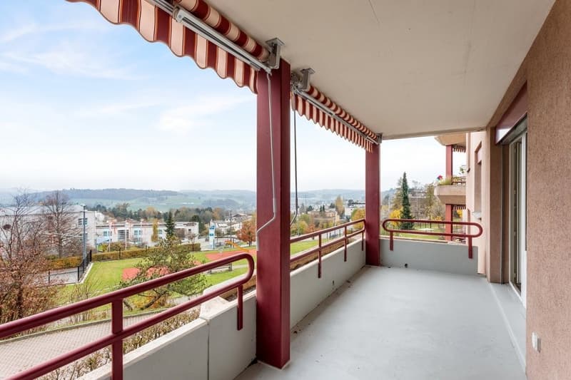 NE-3186-04-0118_balcon.jpg