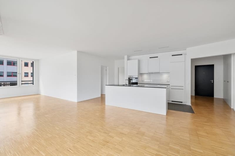 Dream of a garden apartment? (3)