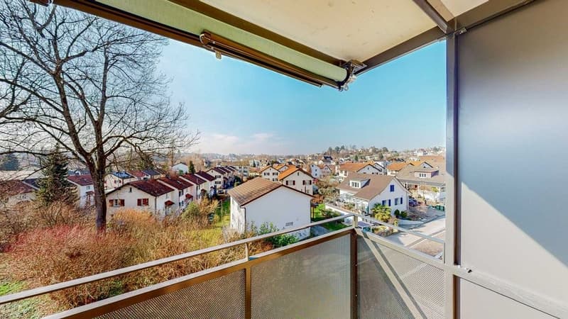 5.5-Zi-Whg-in-Rueti-Balkon-1.jpg