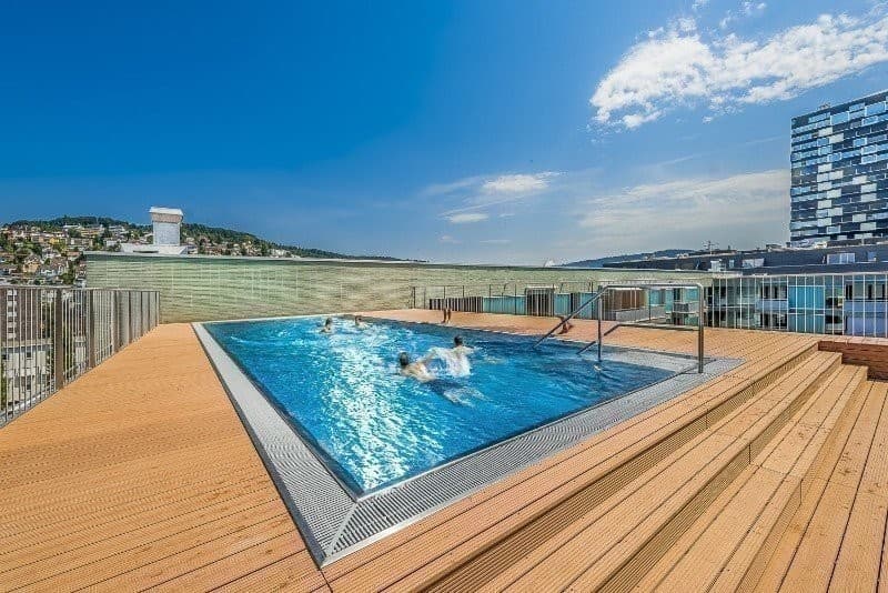 Exceptional Living in Zurich on the Top Floor (7)