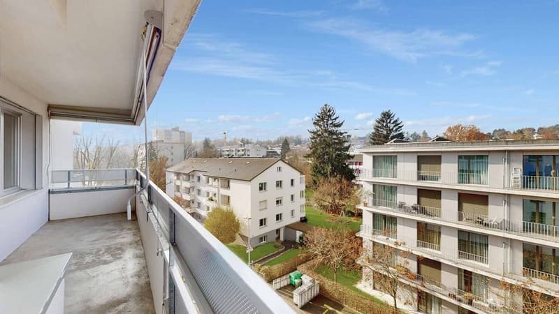 Central apartment in a green location sought? (10)