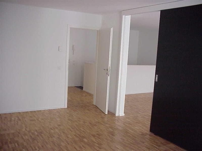 Spacious duplex loft with balcony (3)