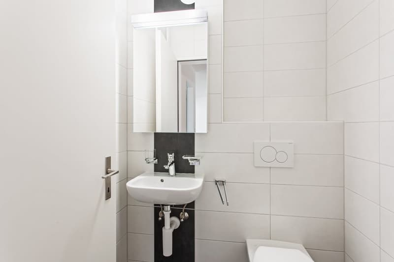 NE-3163-04-0052-wc.jpg