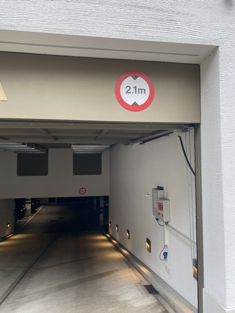 Cerchi un posto auto doppio? (2)