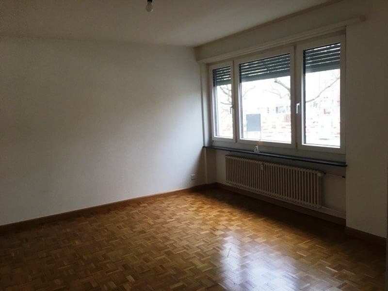 Studio Apartment (2)