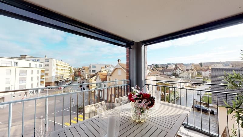 NE-3154-app303-balcon-web.jpg