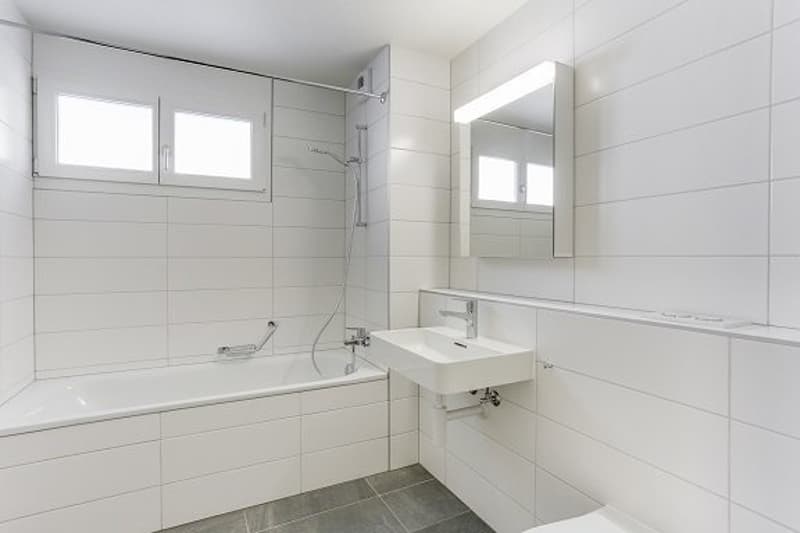 Live in a quiet accommodation (5)