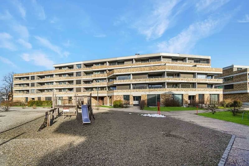 Moderne Wohnung an ruhiger und doch zentraler Lage (1)