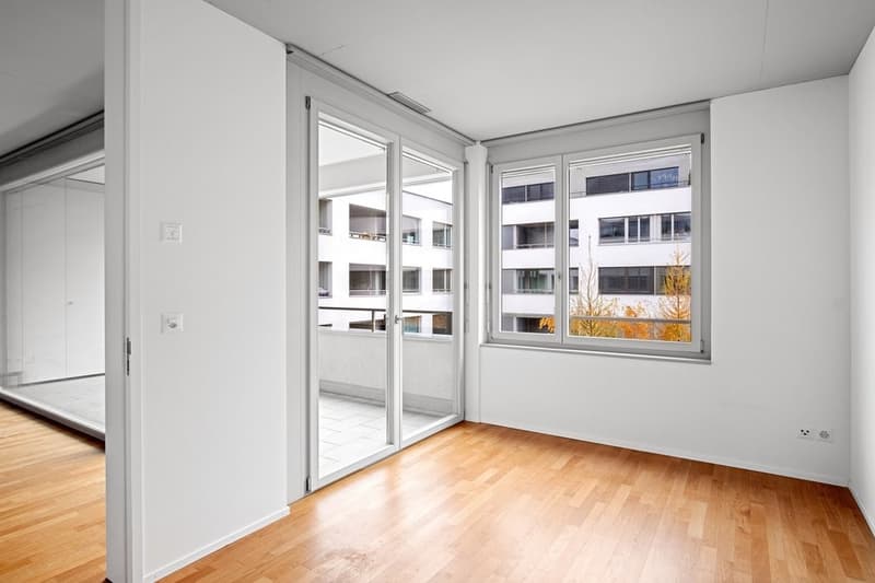 ZH-7846-14-0302-Zimmer.jpg