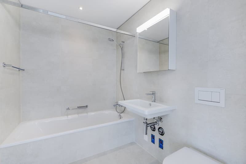 Badezimmer mit Badewanne