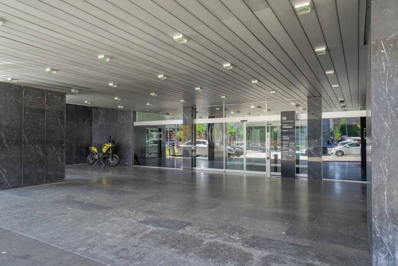 Moderne Bürofläche in Zürich-West rund 1'070 m² mit individuellem Ausbaupotenzial (4)
