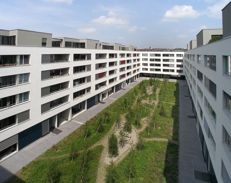 7846-Max_Luftaufnahme_Innenhof.jpg