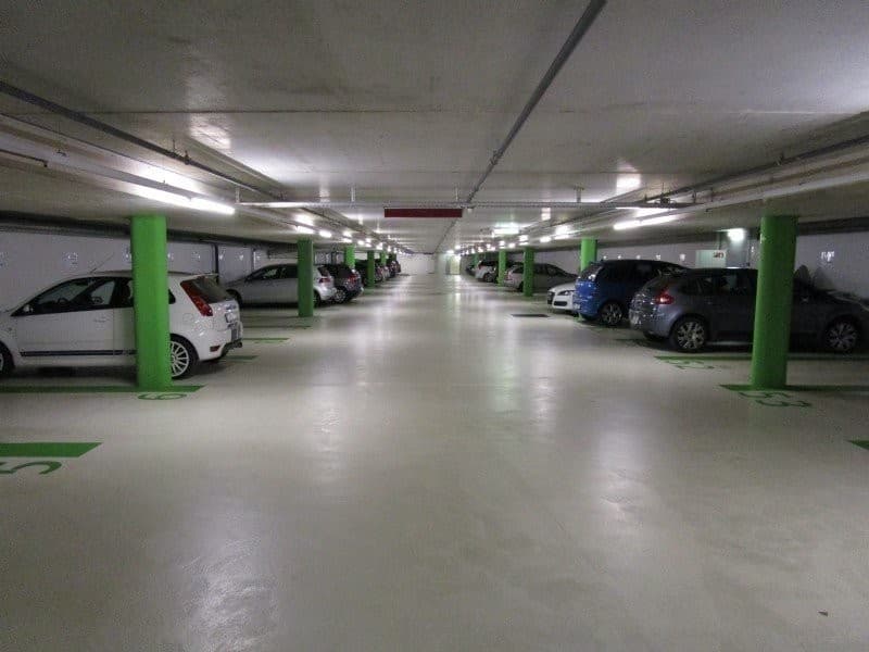 A 3 min. de la Gare CFF et de l'OFS, sous les écoles HEG-ARC (4)