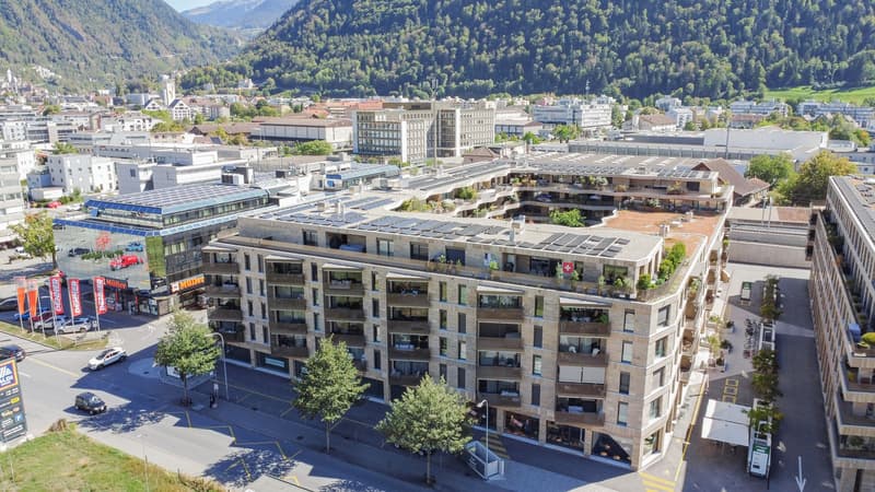 Moderne, lichtdurchflutete Bürofläche an zentraler Lage in Chur bezugsbereit und flexibel (2)