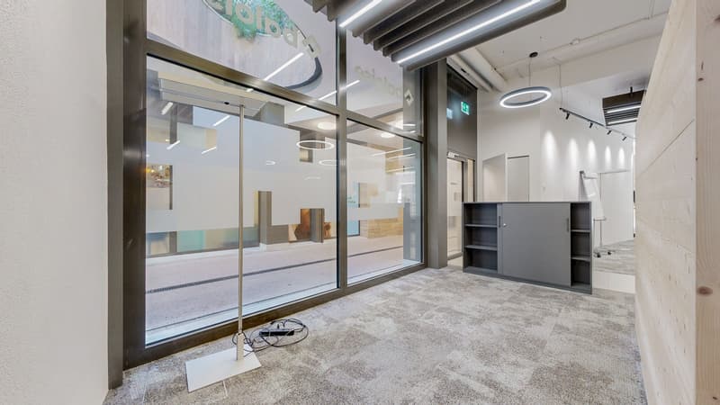 Moderne, lichtdurchflutete Bürofläche an zentraler Lage in Chur bezugsbereit und flexibel (4)
