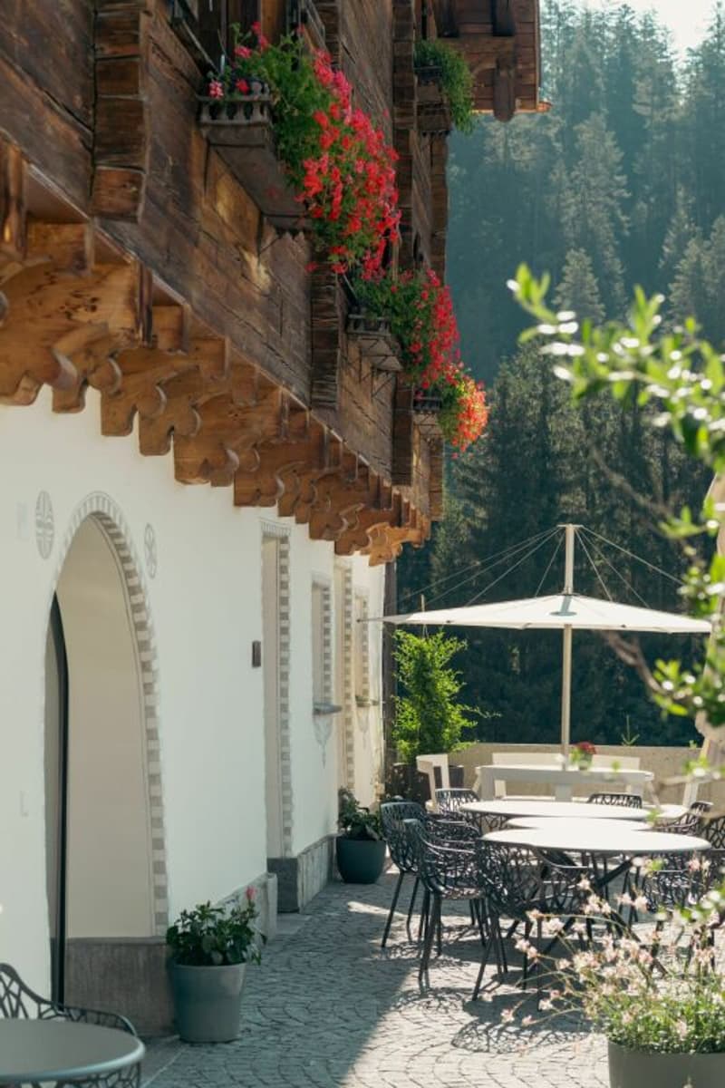 Managed 2.5 room apartment in LAAX (11)