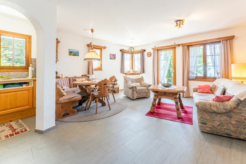 Appartement de 2.5 pièces au rez-de-chaussée à Ladir à vendre (4)