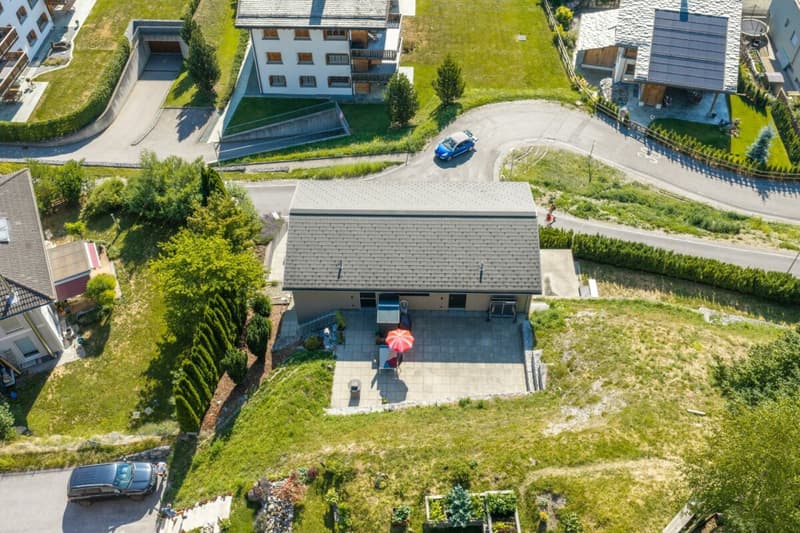 Attractive two-family house with 5.5 rooms main apartment and 2.5 rooms second apartment for sale (21)