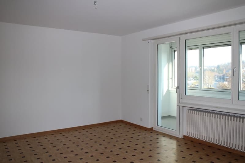 Appartement spacieux et lumineux de 1 pièce au 1er étage dans un emplacement central (4)