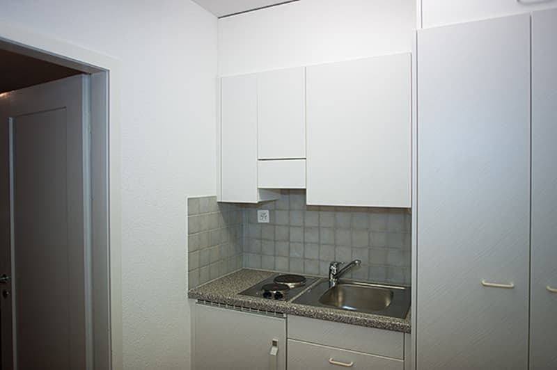 Die Bilder zeigen eine vergleichbare Wohnung mit ähnlichem Ausbaustandard. Ausstattung und Grundriss der ausgeschriebenen Wohnung können abweichen.