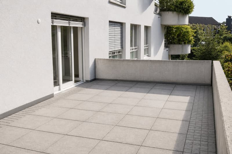 2-Zimmerwohnung im 1. OG mit Terrasse in Kloten zu vermieten (5)