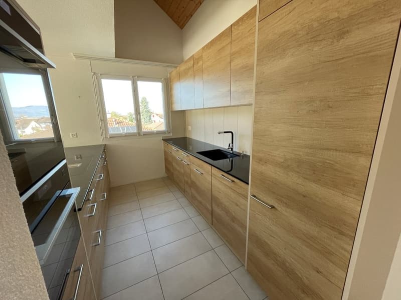 Modern 3.5-room duplex apartment in Leuzigen (3)