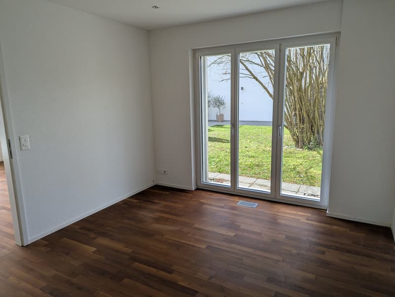 Modern 5-room single-family house with garden (4)