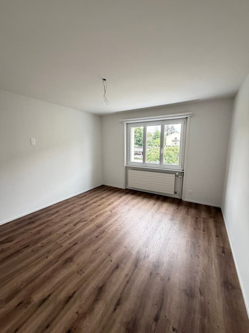 Appartement lumineux 3.5 pièces avec balcon à Grenchen (8)