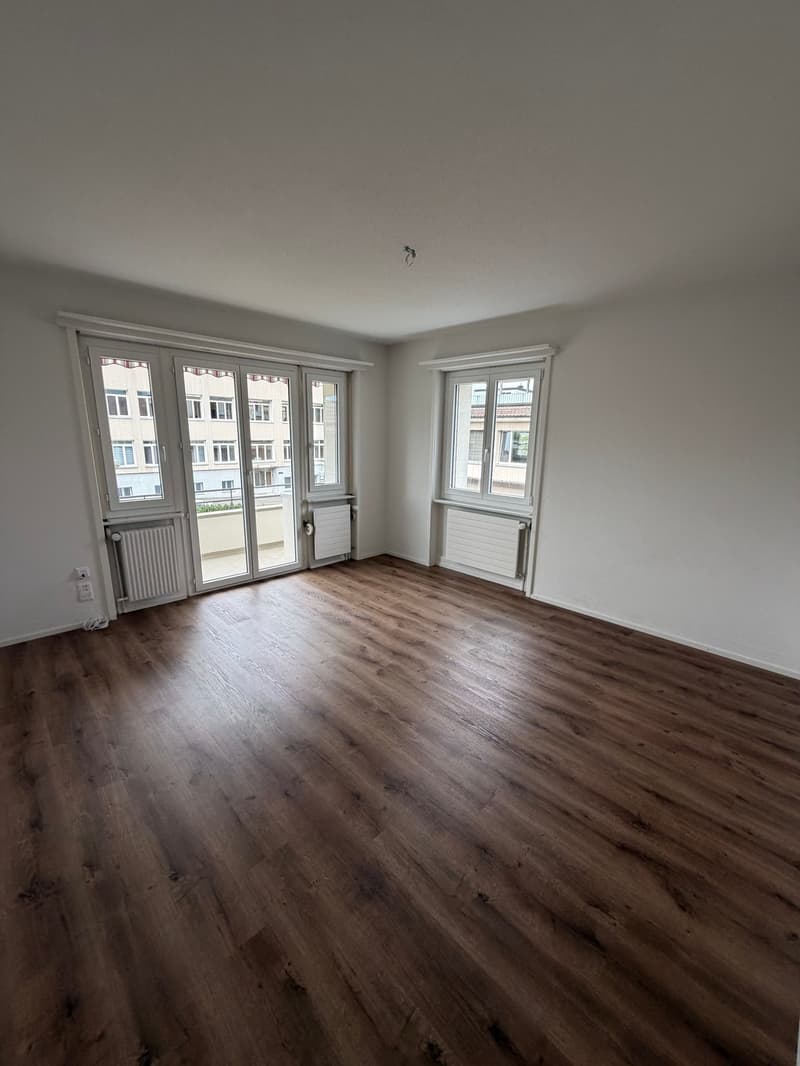 Appartement lumineux 3.5 pièces avec balcon à Grenchen (9)