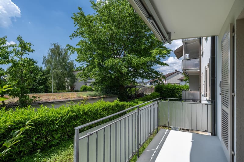 Affascinante appartamento di 3 locali con giardino a Solothurn (9)