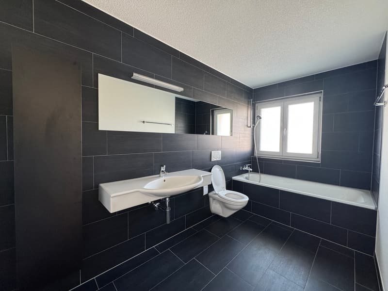 Geräumige 4.5-Zimmer-Wohnung mit Balkon in Langenthal (8)