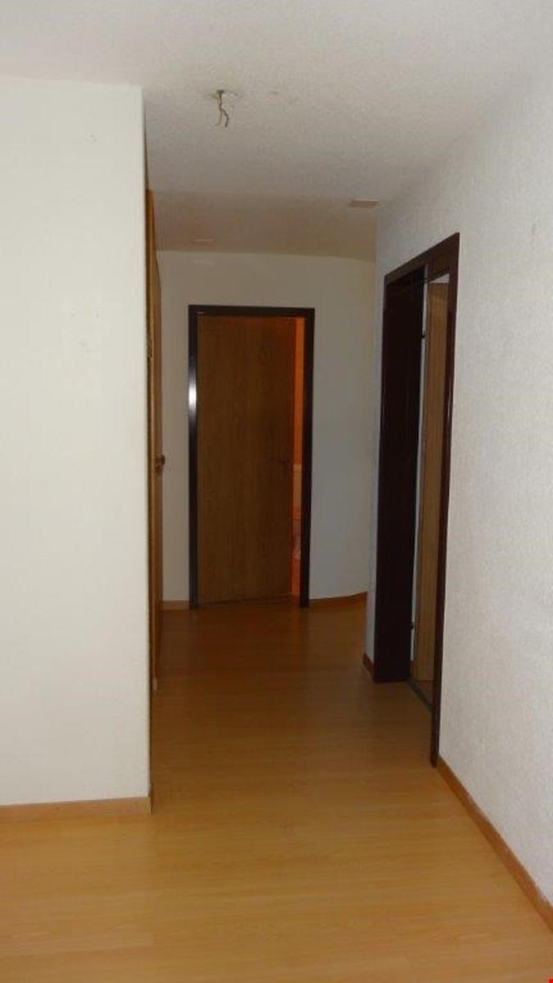 Gepflegte 2-Zimmer-Wohnung mit Balkon in Subingen (6)