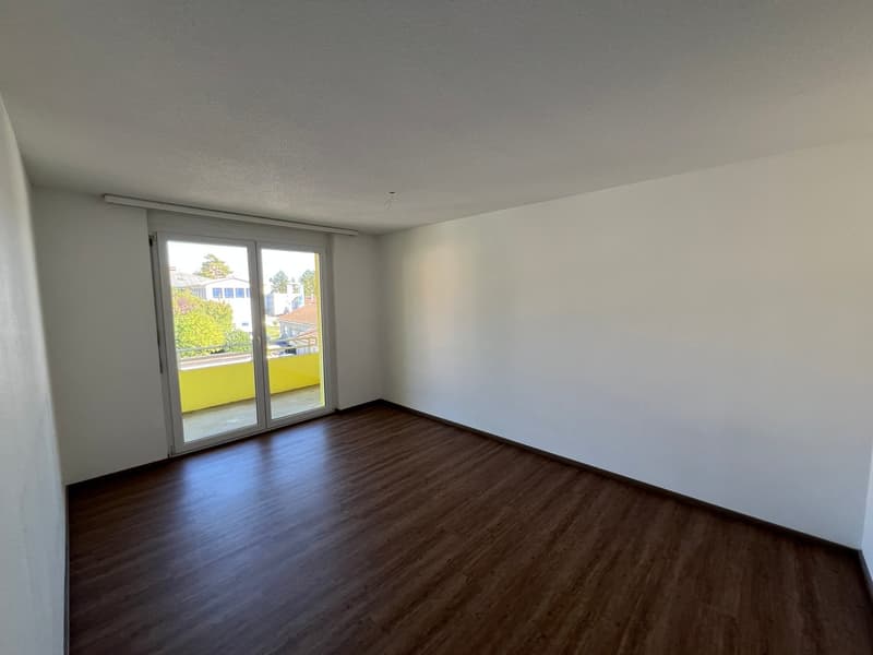 Grosszügige 4.5-Zimmer-Wohnung mit Cheminée (7)