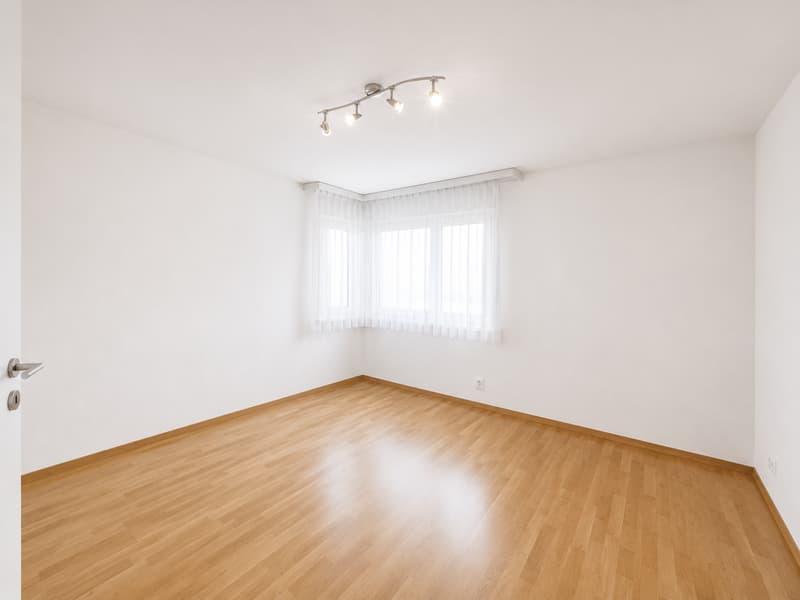Appartamento moderno di 3 locali a Ettingen in affitto (5)