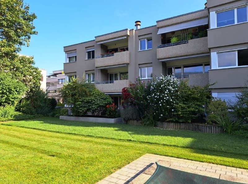 Appartamento moderno di 3 locali a Ettingen in affitto (10)