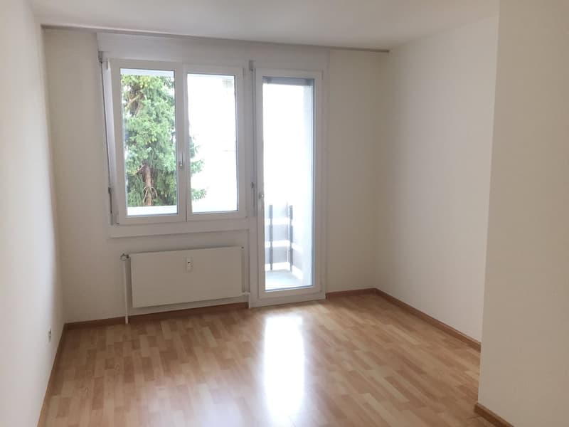 Schlafzimmer (mit Balkon)