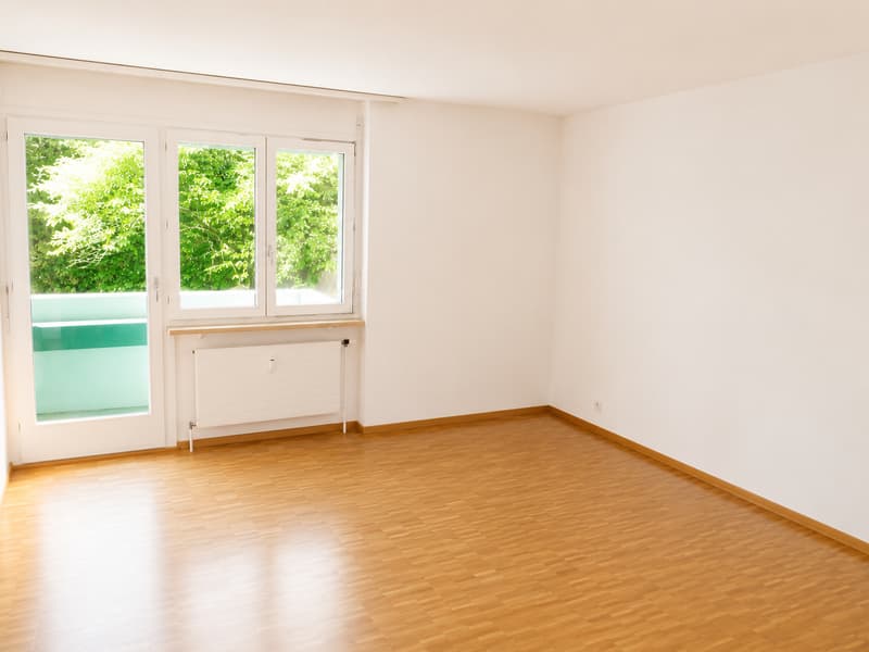 Schlafzimmer mit Balkonzugang (Gartenseite)
