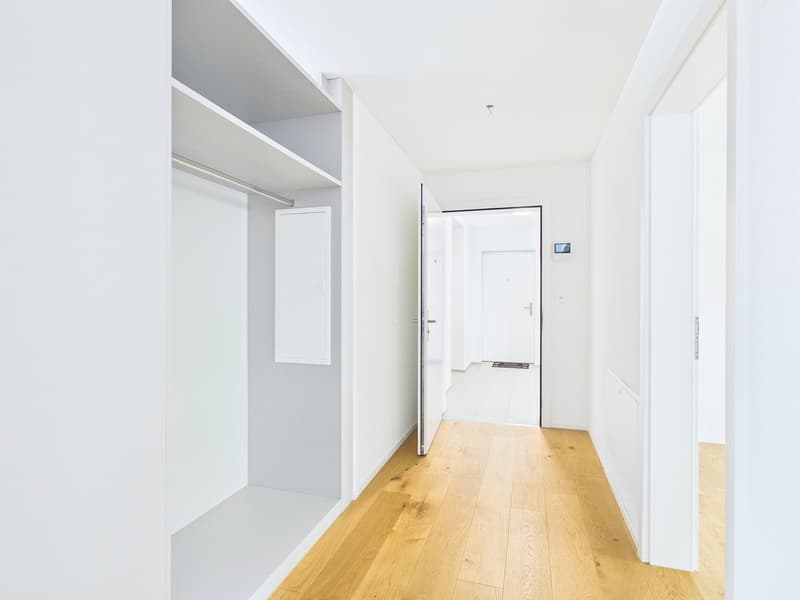 Newly built apartment with wonderful views (12)