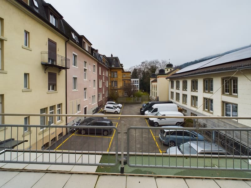 Charming 5.5-room duplex apartment in the heart of Biel (12)