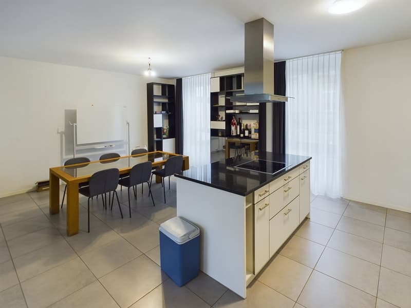 Charming 5.5-room duplex apartment in the heart of Biel (6)