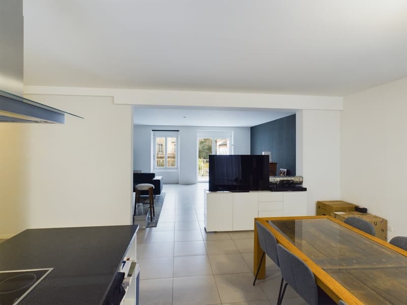 Charming 5.5-room duplex apartment in the heart of Biel (8)