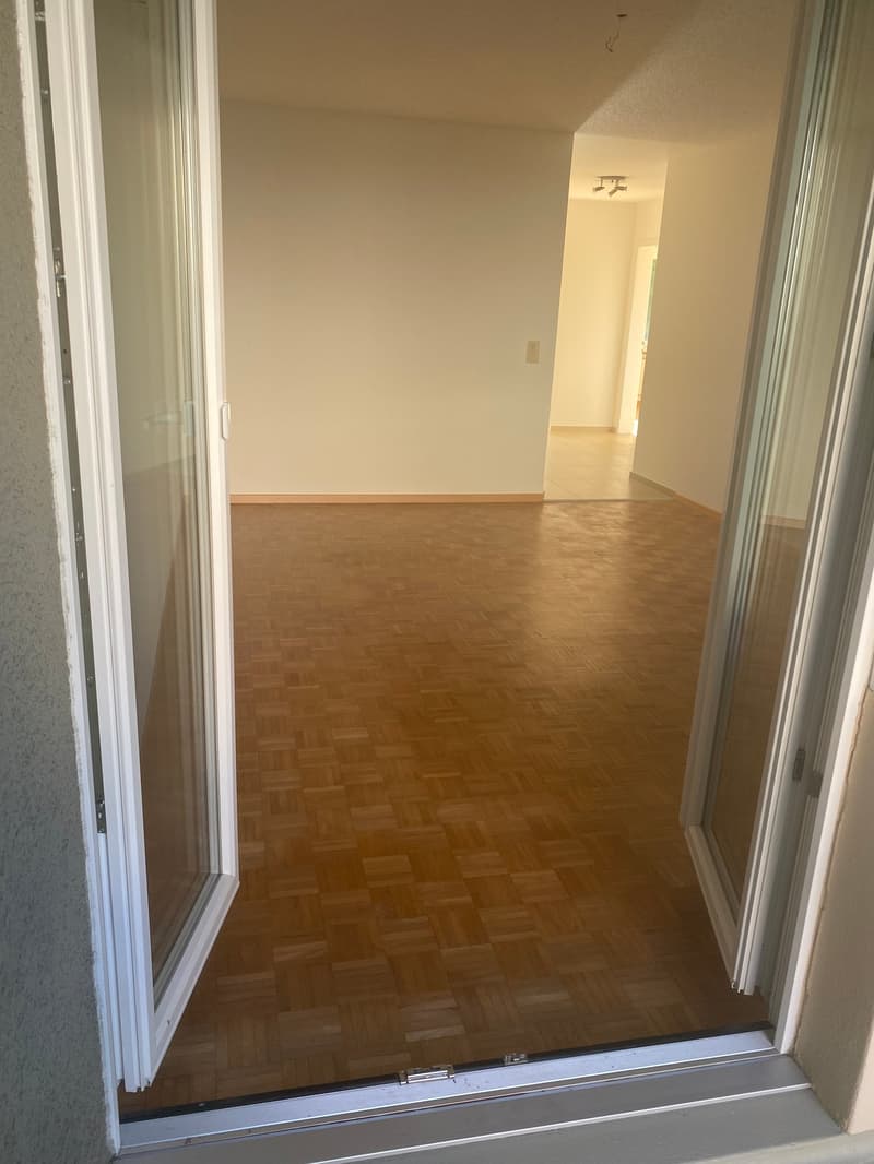 Appartement 3 pièces avec balcon à Biel – à louer à partir de septembre 2026 (10)