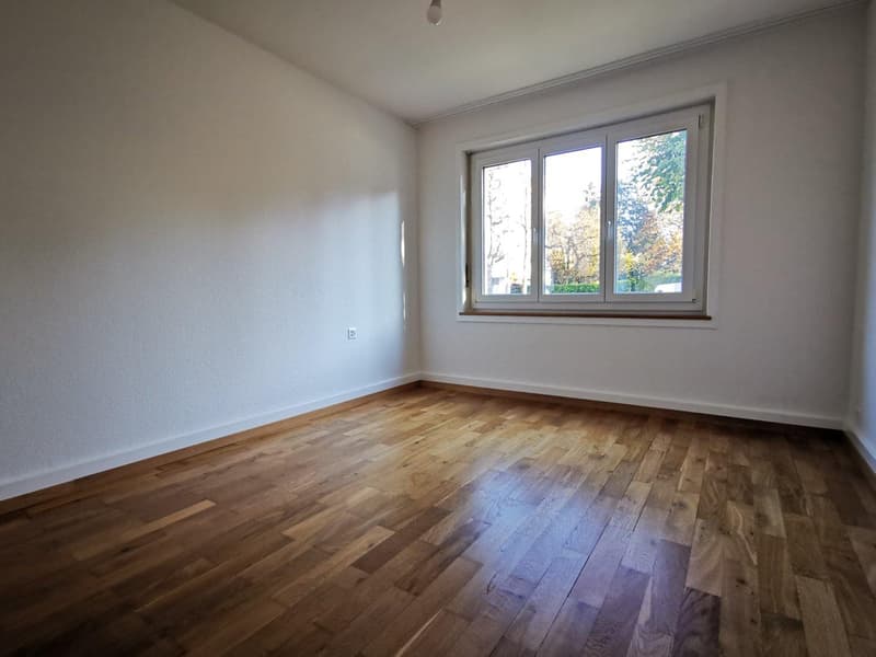 Appartamento di 3 locali luminoso con balcone su General-Dufour-Strasse a Biel (9)