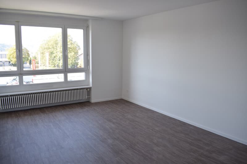 Beautiful 3-room apartment with plenty of sunlight (5)