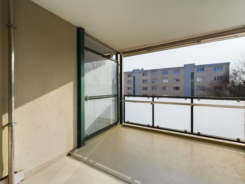 3 Bedroom Apartment in Family-Friendly Location (1)