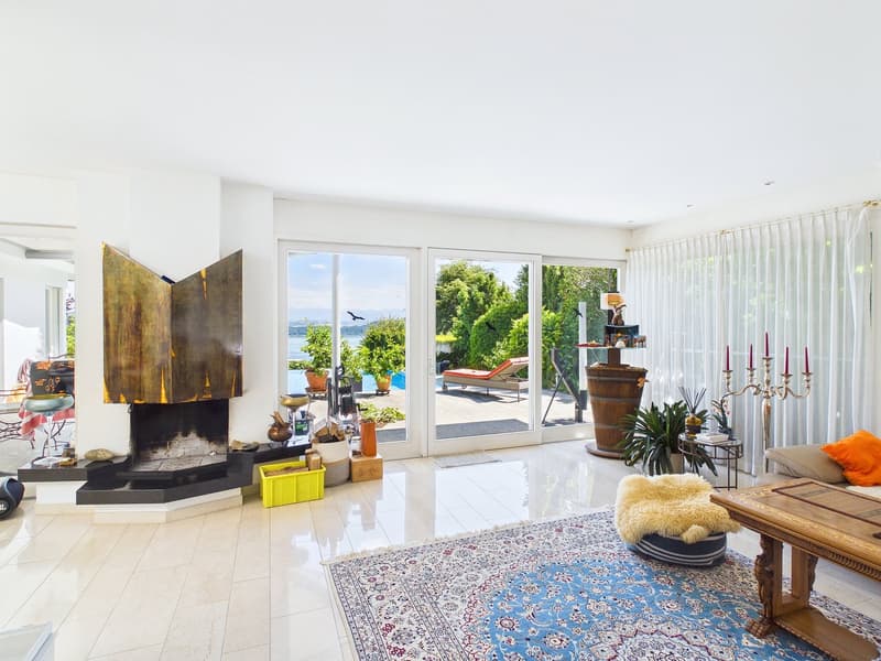 Exklusive Villa mit Pool und Seesicht in Ligerz (8)