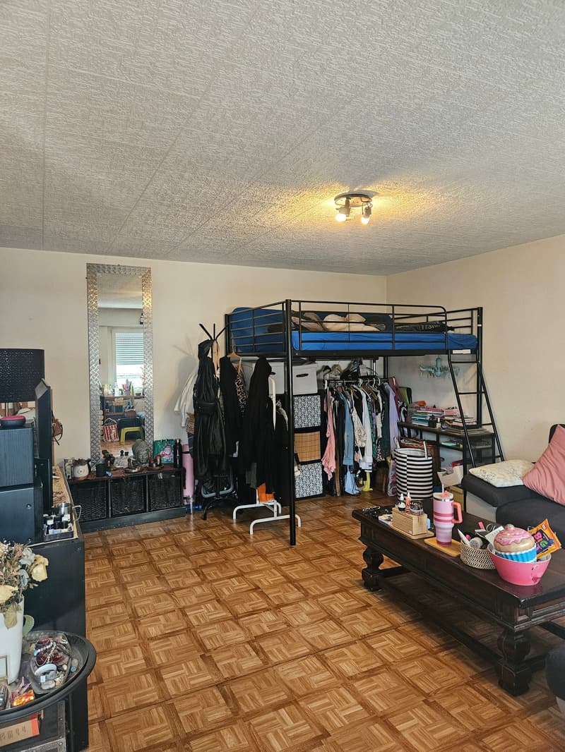 Gemütliches Studio mit Balkon im 4. OG (4)