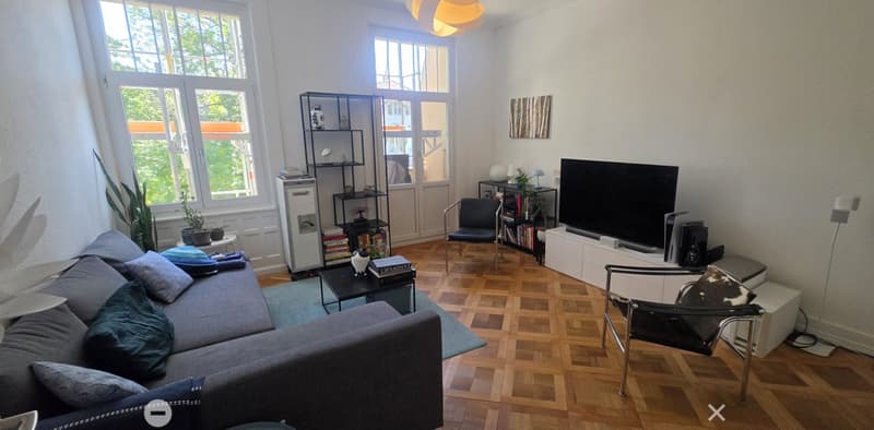 4-Zimmerwohnung mit 3 Balkonen und hohen Decken (7)