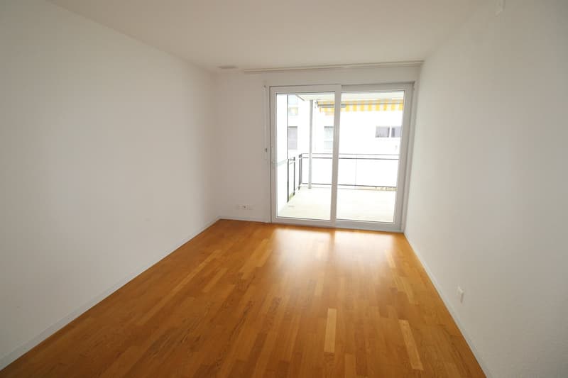 Moderne 3.5-Zimmerwohnung mit Balkon (11)